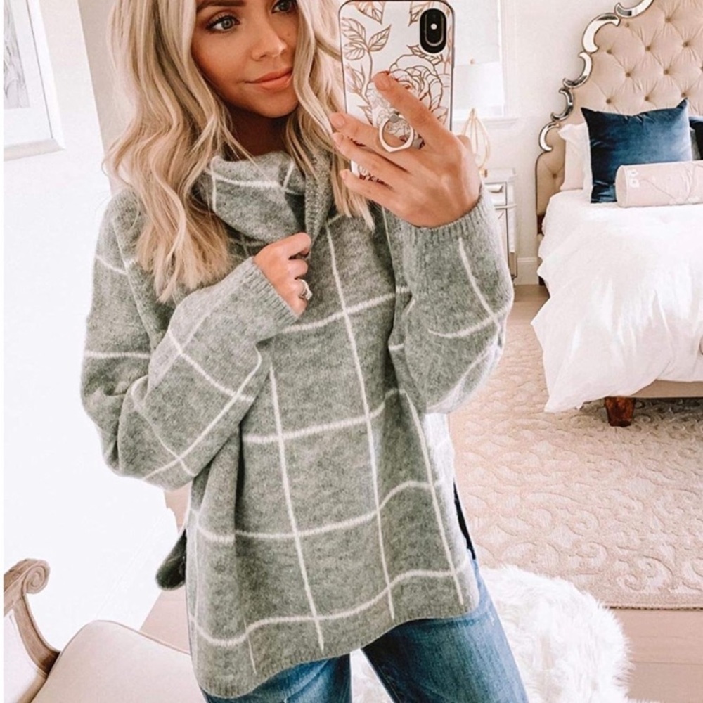 Oversized Plaid Turtleneck Sweater